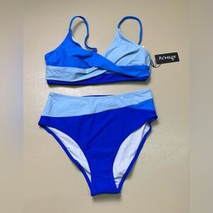 AI’MAGE Bikini Set M Blue Colorblock Spaghetti Strap High Waisted NWT